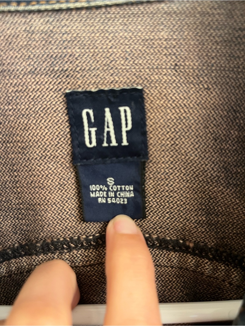 GAP Women's Y2K Blue Denim Jacket - Picture 3 of 4